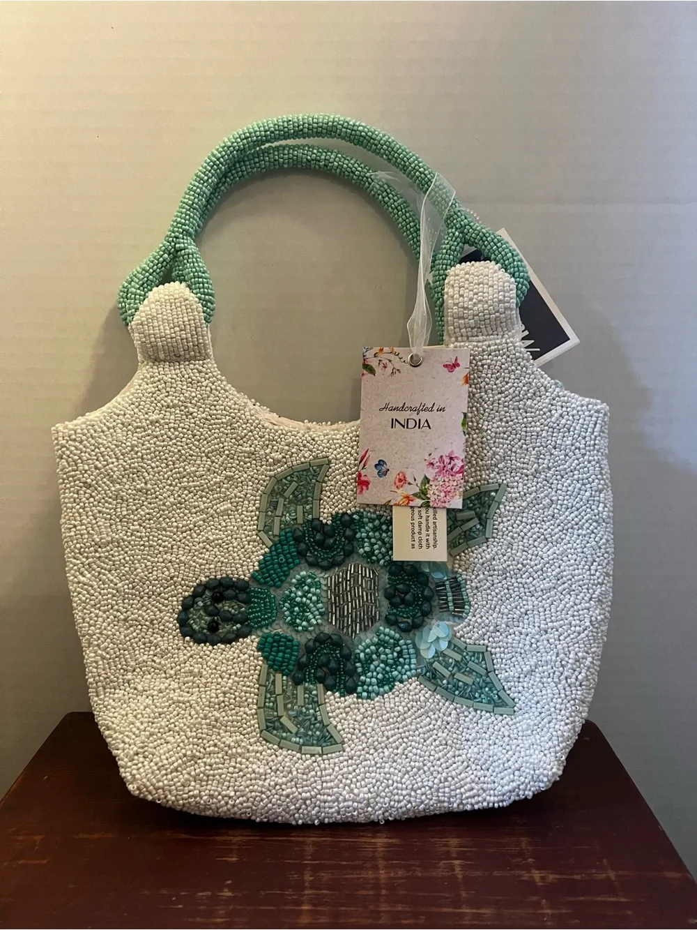 Handcrafted White Beaded Tote with Green Turtle Accent - Picture 1 of 2